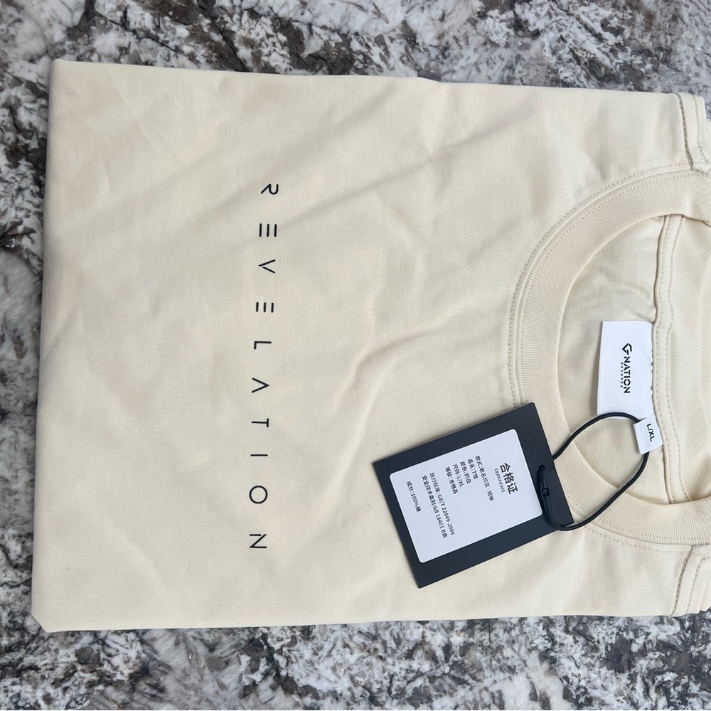 G.E.M Cream Short Sleeve tour t shirt